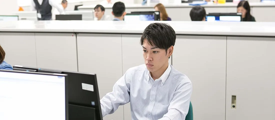 大阪本社　財務経理職 2015年度キャリア入社 F.K